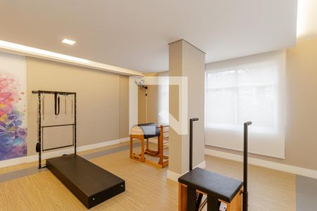 Apartamento à venda com 74m², 2 quartos e 2 vagas Apartamento à venda com 74m², 2 quartos e 2 vagasPilates