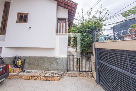 Casa à venda com 459m², 4 quartos e 4 vagasVagas de garagem
