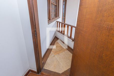 Casa à venda com 459m², 4 quartos e 4 vagasQuarto 5