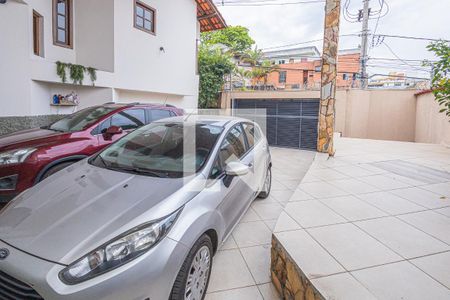Casa à venda com 459m², 4 quartos e 4 vagasVagas de garagem