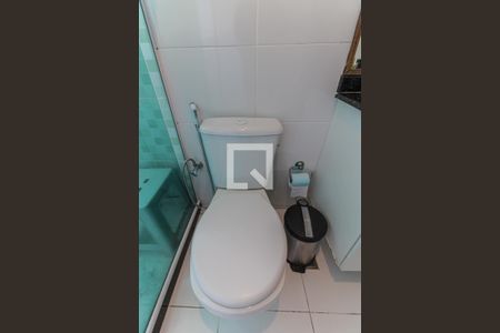 Apartamento à venda com 226m², 3 quartos e 2 vagas Apartamento à venda com 226m², 3 quartos e 2 vagasSuíte 2 - Banheiro