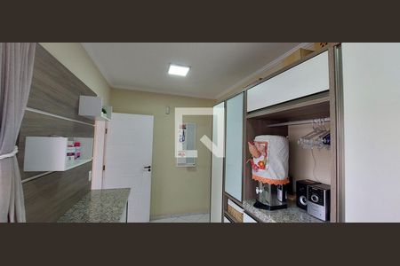 Casa à venda com 298m², 3 quartos e 6 vagas Casa à venda com 298m², 3 quartos e 6 vagasCozinha