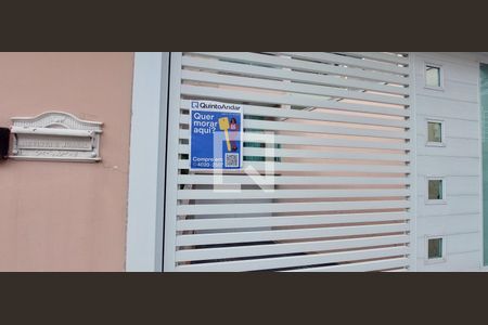 Casa à venda com 298m², 3 quartos e 6 vagas Casa à venda com 298m², 3 quartos e 6 vagasÁrea comum