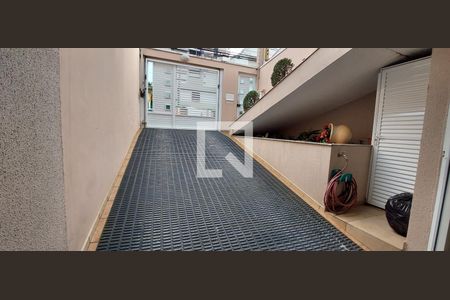 Casa à venda com 298m², 3 quartos e 6 vagas Casa à venda com 298m², 3 quartos e 6 vagasÁrea comum