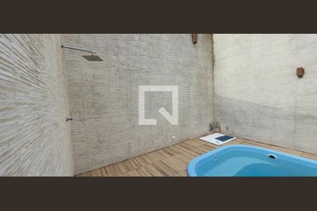 Casa à venda com 298m², 3 quartos e 6 vagas Casa à venda com 298m², 3 quartos e 6 vagasÁrea comum