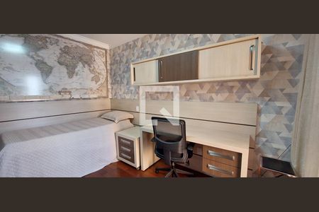 Casa à venda com 298m², 3 quartos e 6 vagas Casa à venda com 298m², 3 quartos e 6 vagasQuarto 2