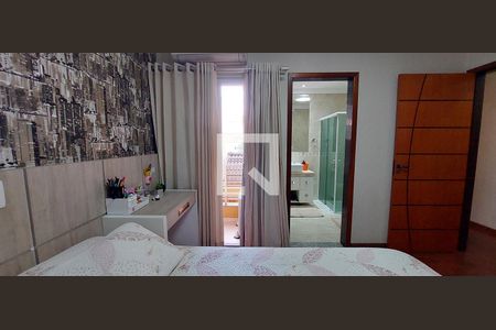 Casa à venda com 298m², 3 quartos e 6 vagas Casa à venda com 298m², 3 quartos e 6 vagasQuarto 3