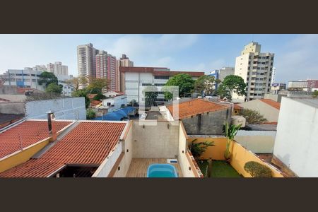 Casa à venda com 298m², 3 quartos e 6 vagas Casa à venda com 298m², 3 quartos e 6 vagasVista