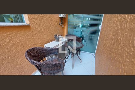 Casa à venda com 298m², 3 quartos e 6 vagas Casa à venda com 298m², 3 quartos e 6 vagasvaranda