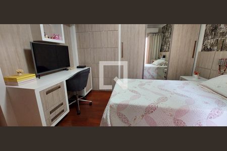 Casa à venda com 298m², 3 quartos e 6 vagas Casa à venda com 298m², 3 quartos e 6 vagasQuarto 3