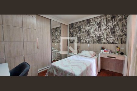 Casa à venda com 298m², 3 quartos e 6 vagas Casa à venda com 298m², 3 quartos e 6 vagasQuarto 3