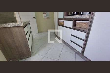 Casa à venda com 298m², 3 quartos e 6 vagas Casa à venda com 298m², 3 quartos e 6 vagasCozinha