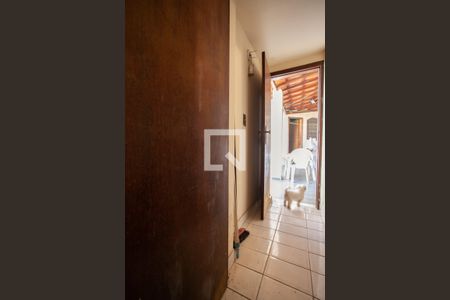 Casa à venda com 300m², 6 quartos e 4 vagasQuarto de Serviço