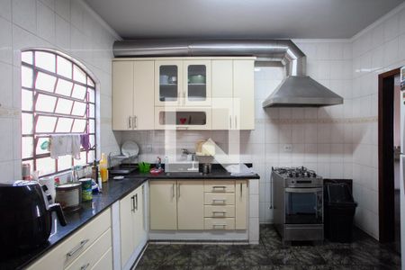 Casa à venda com 300m², 6 quartos e 4 vagasCozinha