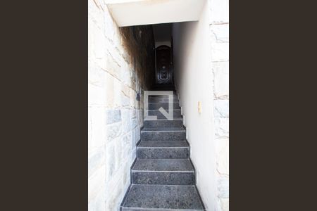 Casa à venda com 300m², 6 quartos e 4 vagasEntrada da Casa