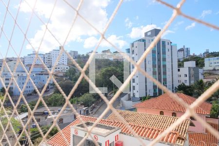 Apartamento à venda com 115m², 3 quartos e 2 vagas Apartamento à venda com 115m², 3 quartos e 2 vagasVista
