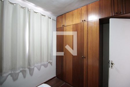 Apartamento à venda com 62m², 3 quartos e 1 vagaQuarto 2