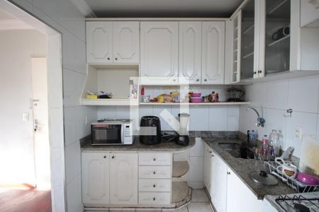 Apartamento à venda com 62m², 3 quartos e 1 vagaCozinha e Área de Serviço