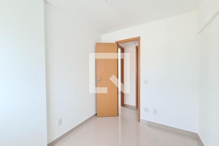 Apartamento à venda com 81m², 3 quartos e 1 vaga Apartamento à venda com 81m², 3 quartos e 1 vagaQuarto 2