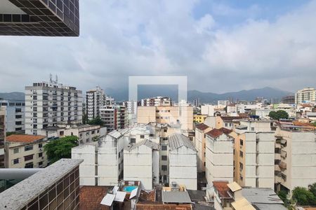 Apartamento à venda com 81m², 3 quartos e 1 vaga Apartamento à venda com 81m², 3 quartos e 1 vagaQuarto 2 vista