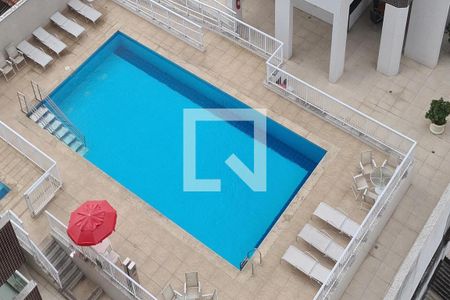 Apartamento à venda com 81m², 3 quartos e 1 vaga Apartamento à venda com 81m², 3 quartos e 1 vagaÁrea comum - Piscina