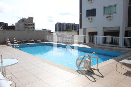 Apartamento à venda com 81m², 3 quartos e 1 vagaÁrea comum - Piscina