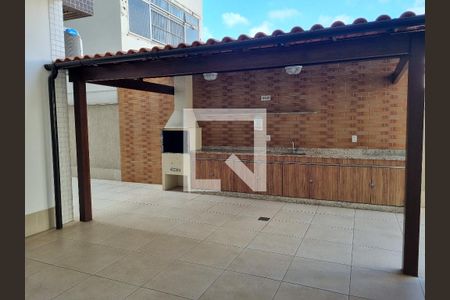 Apartamento à venda com 75m², 3 quartos e 2 vagas Apartamento à venda com 75m², 3 quartos e 2 vagasÁrea comum - Churrasqueira