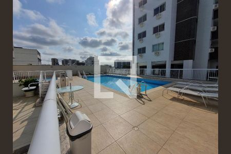 Apartamento à venda com 75m², 3 quartos e 2 vagas Apartamento à venda com 75m², 3 quartos e 2 vagasÁrea comum - Piscina