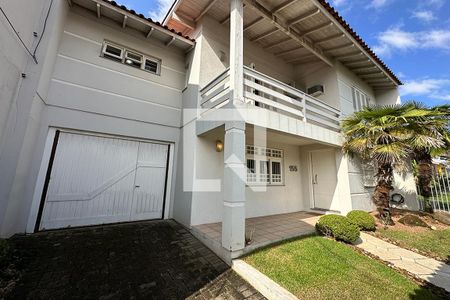 Casa à venda com 300m², 5 quartos e 2 vagasQuintal