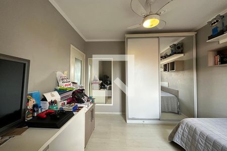 Casa à venda com 300m², 5 quartos e 2 vagasQuarto 4