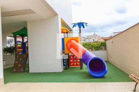 Apartamento à venda com 75m², 3 quartos e 2 vagas Apartamento à venda com 75m², 3 quartos e 2 vagasÁrea comum - Playground
