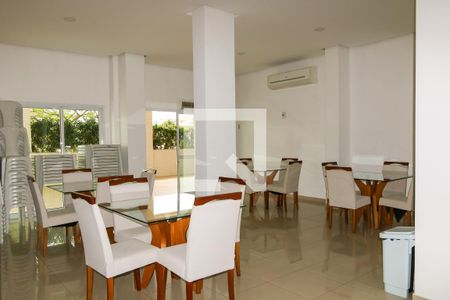 Apartamento à venda com 75m², 3 quartos e 2 vagas Apartamento à venda com 75m², 3 quartos e 2 vagasEspaço Gourmet