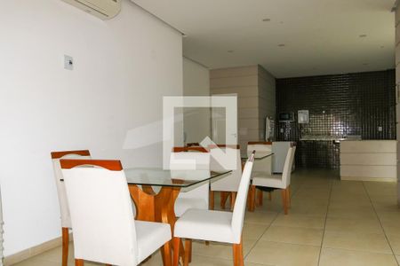 Apartamento à venda com 81m², 3 quartos e 1 vaga Apartamento à venda com 81m², 3 quartos e 1 vagaÁrea comum - Salão de festas