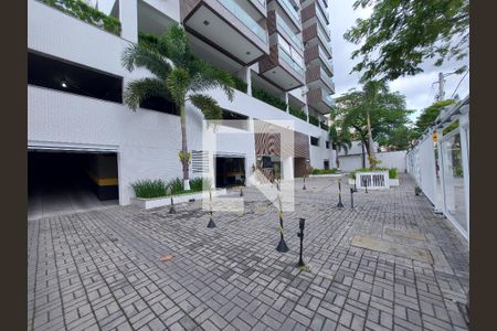 Apartamento à venda com 82m², 3 quartos e 2 vagas Apartamento à venda com 82m², 3 quartos e 2 vagasFachada do Prédio