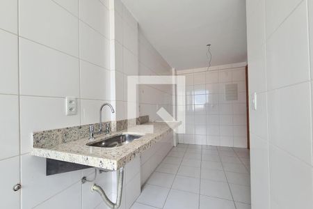 Apartamento à venda com 94m², 4 quartos e 2 vagasCozinha