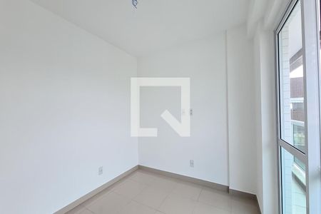 Apartamento à venda com 94m², 4 quartos e 2 vagasQuarto 2