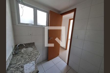 Apartamento à venda com 82m², 3 quartos e 2 vagas Apartamento à venda com 82m², 3 quartos e 2 vagasBanheiro Social