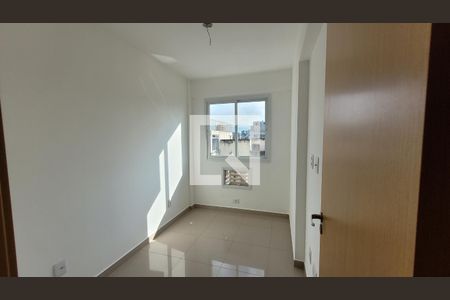 Apartamento à venda com 81m², 3 quartos e 2 vagasquarto 3