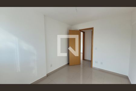 Apartamento à venda com 81m², 3 quartos e 2 vagasquarto 2