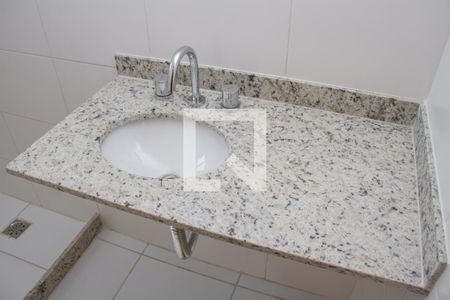 Apartamento à venda com 81m², 3 quartos e 2 vagasBanheiro da Suíte