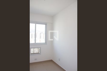 Apartamento à venda com 81m², 3 quartos e 2 vagasQuarto 02