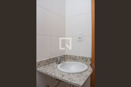 Apartamento à venda com 81m², 3 quartos e 2 vagasBanheiro Social 02