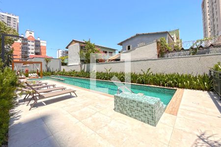 Studio à venda com 27m², 1 quarto e sem vagaÁrea comum - Piscina