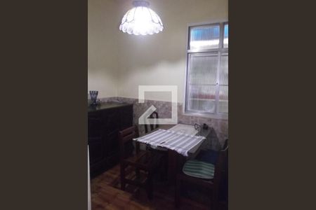 Casa à venda com 90m², 2 quartos e 1 vagaSala de jantar