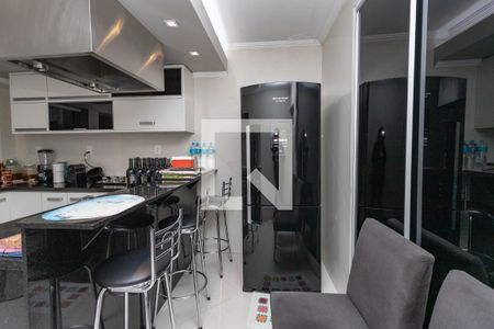 Casa à venda com 322m², 3 quartos e 2 vagasCozinha 