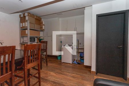 Casa à venda com 322m², 3 quartos e 2 vagasÁrea de lazer - churrasqueira