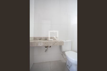 Apartamento para alugar com 80m², 2 quartos e 1 vaga Apartamento para alugar com 80m², 2 quartos e 1 vagaBanheiro da Suíte