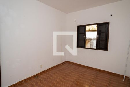 Casa à venda com 200m², 3 quartos e 3 vagas Casa à venda com 200m², 3 quartos e 3 vagasQuarto 2