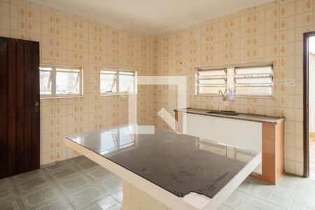 Casa à venda com 200m², 3 quartos e 3 vagas Casa à venda com 200m², 3 quartos e 3 vagasCozinha