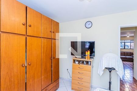 Quarto 2 de casa à venda com 3 quartos, 210m² em Parque Sao Domingos, São Paulo